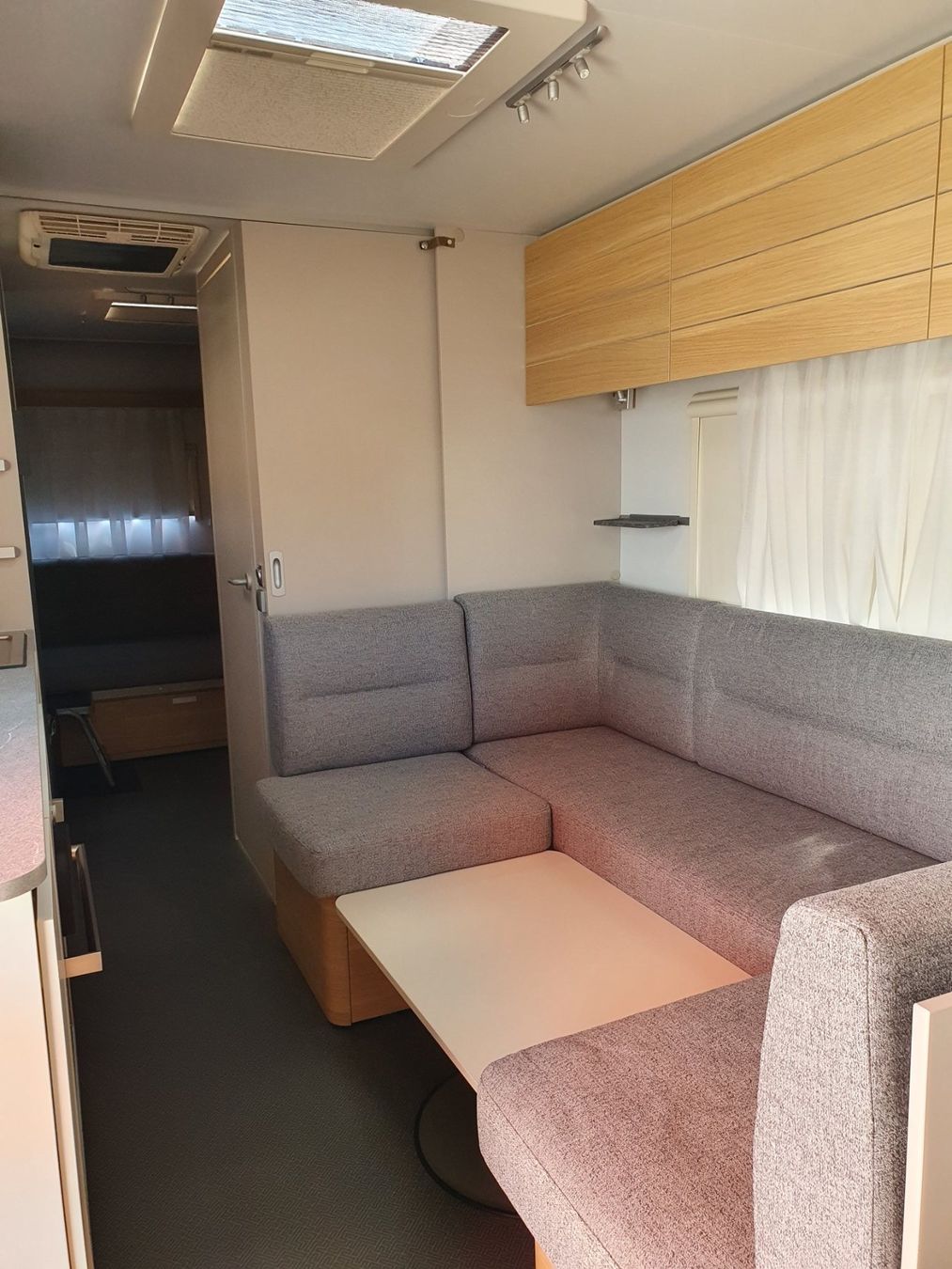 Adria Veicoli da campeggio: Adria Adora 673 PK, Model 2023 – Usato da Nürensdorf venduto da Merc.2017 6