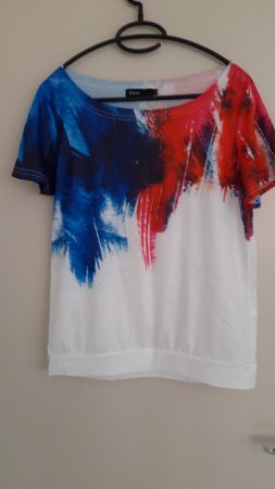 T-shirt femme coloréoyer taille L été 🌸🌈☀️
