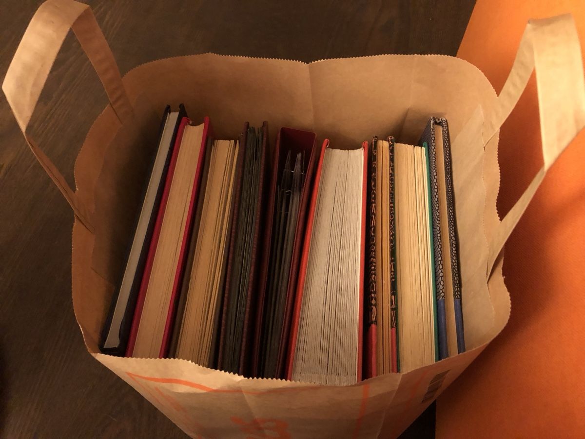 Alle Briefmarken: Sack mit BRIEFMARKEN in 9 Alben! – Gebraucht aus Lufingen von Rac0