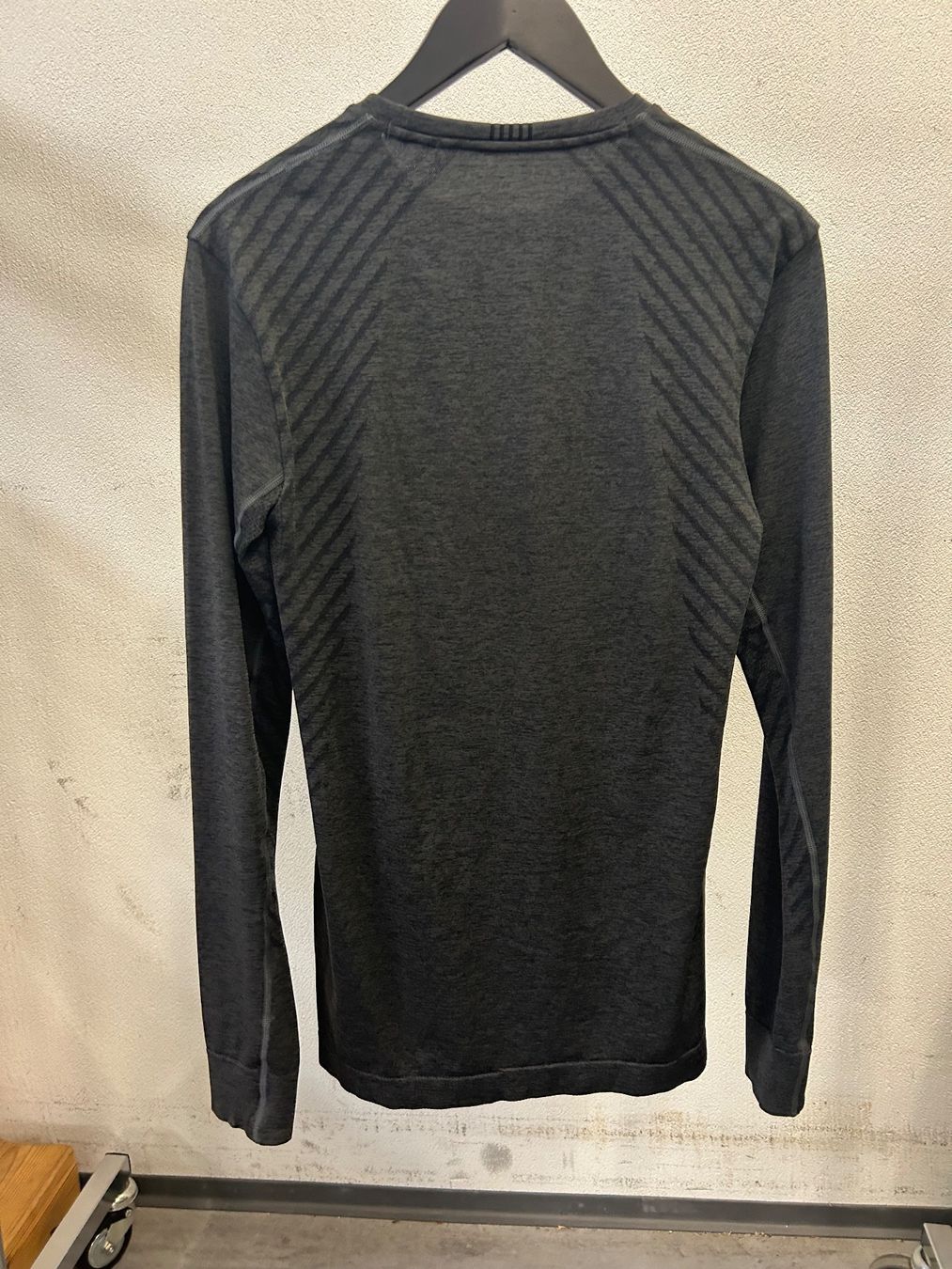 Craft T-shirt: Langlaufshirt Craft – Nuovo (secondo la descrizione) da Chur venduto da zue_m8ck 2