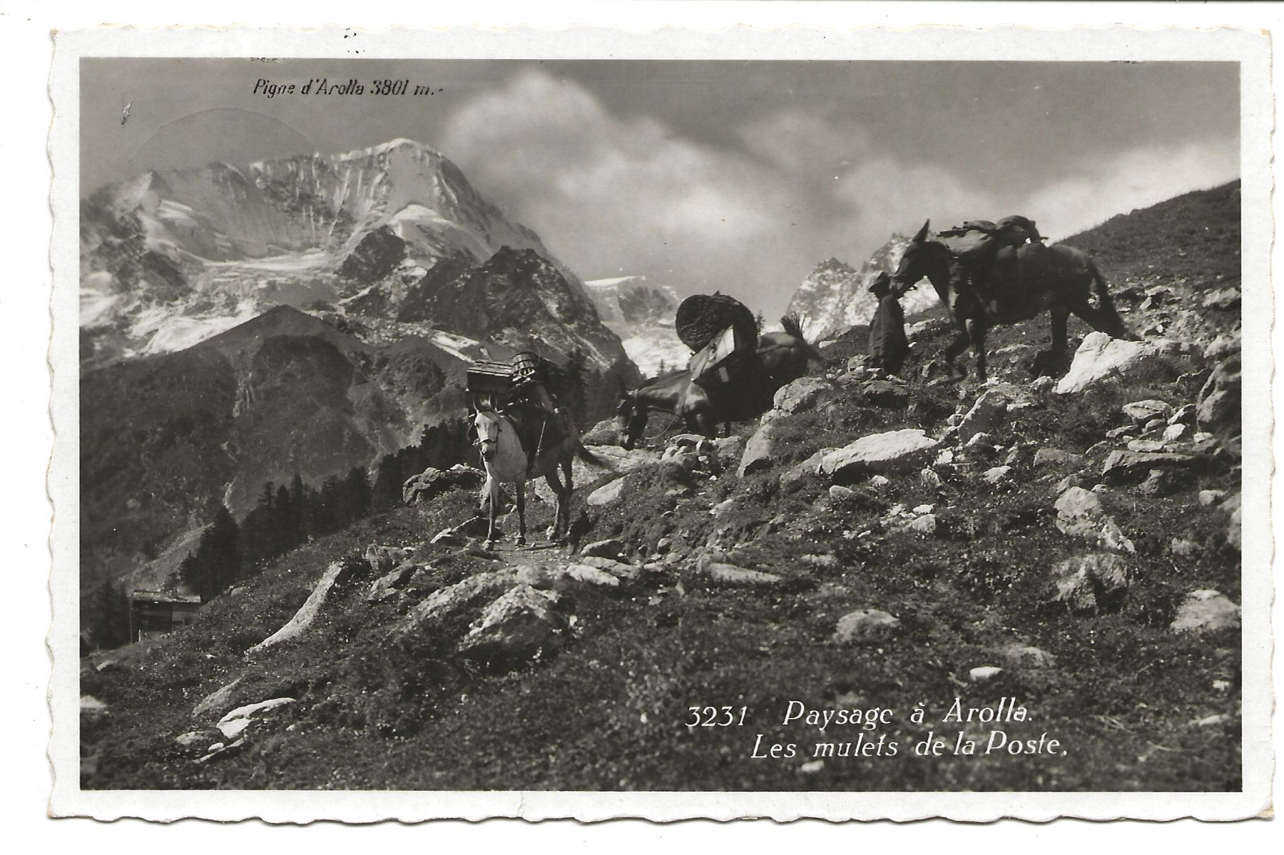 Cartoline postali: Paysage è Arolla (VS) Les mulets de la Poste - Arolla - 1937 – Usato da Engelburg venduto da Cartophil