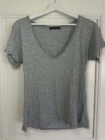Brandy Melville V-Neck Shirt