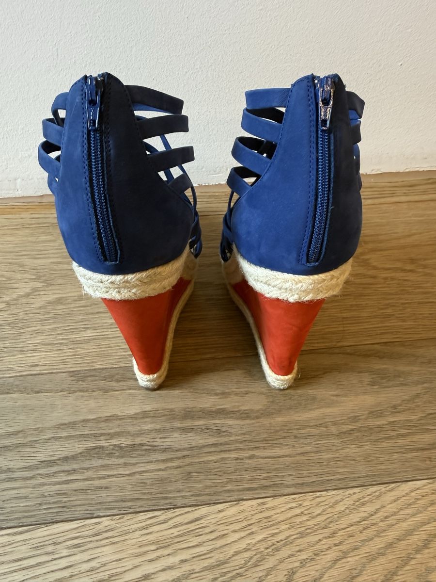Christian Louboutin Damenschuhe: CHRISTAIN LABOUTIN wedge sandals – Neu (gemäss Beschreibung) aus Bäch SZ von jfog 3
