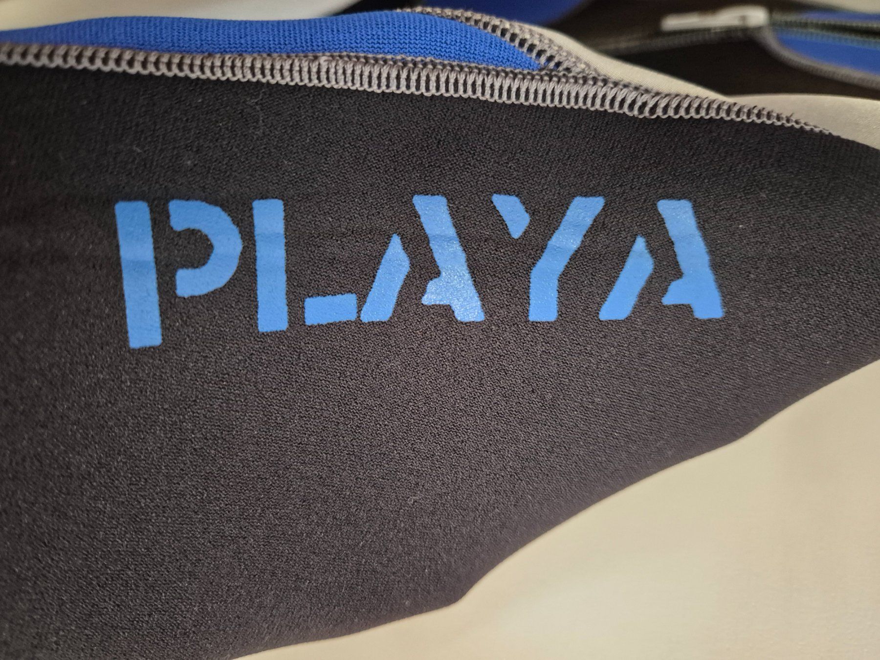Cressi Mute per immersioni: Neoprenanzug Kurz – Usato da Zunzgen venduto da Flipflap02 1