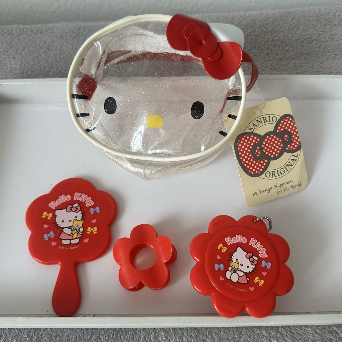 Hello Kitty Spielzeuge: SET COIFFURE HELLO KITTY VINTAGE 2011  – Neu und originalverpackt aus Givisiez von dor_xb9k