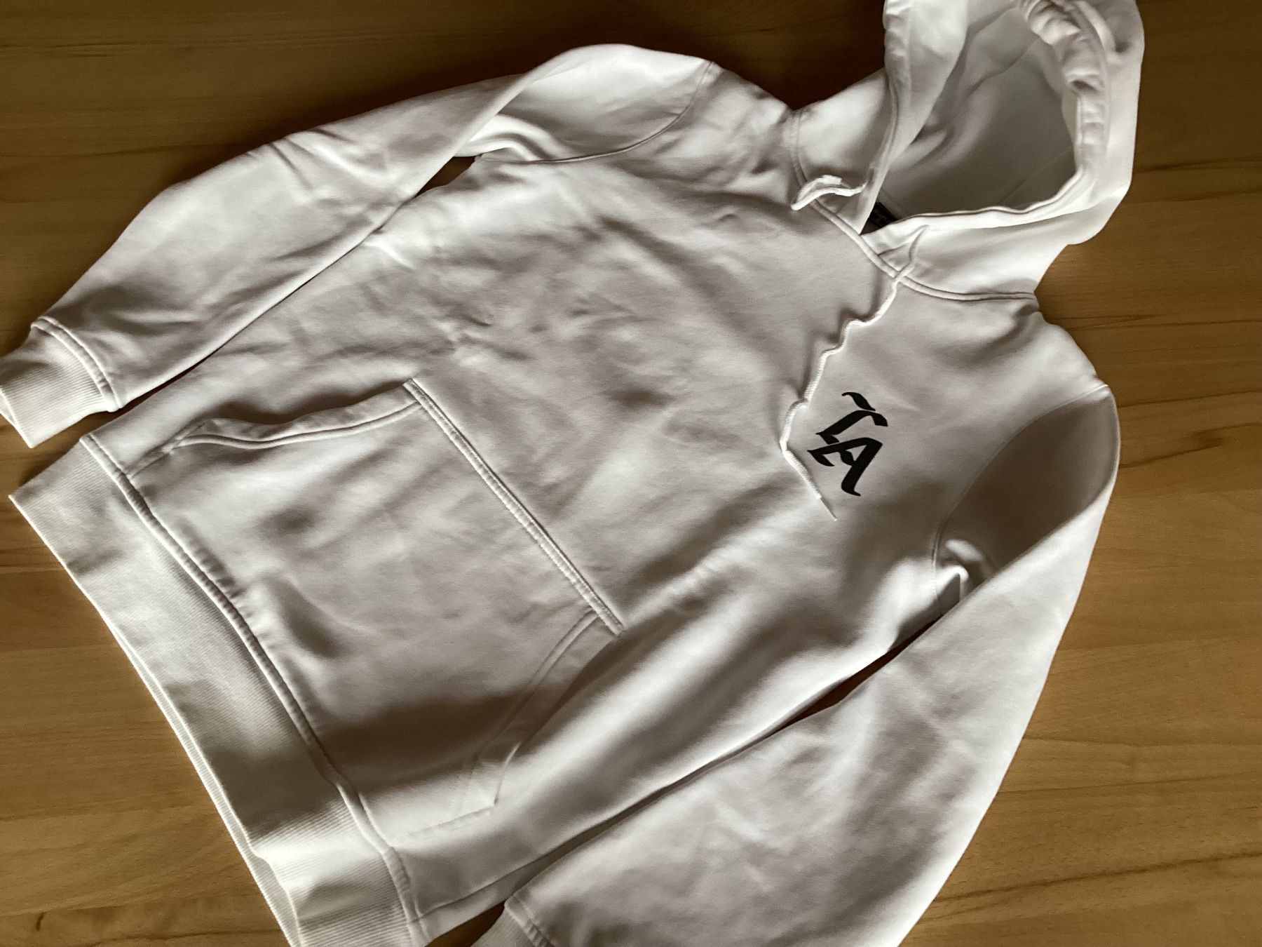 Maglioni & Felpe: Hoody LA, Mr Tee, Gr. S, Snipes – Usato da Schinznach Dorf venduto da Balz1968