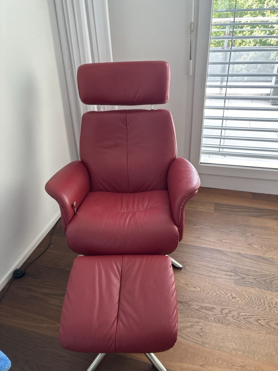Sessel: Ledersessel mit Hocker rot Drehfuss  – Neu (gemäss Beschreibung) aus Otelfingen von Schnydi_88 1