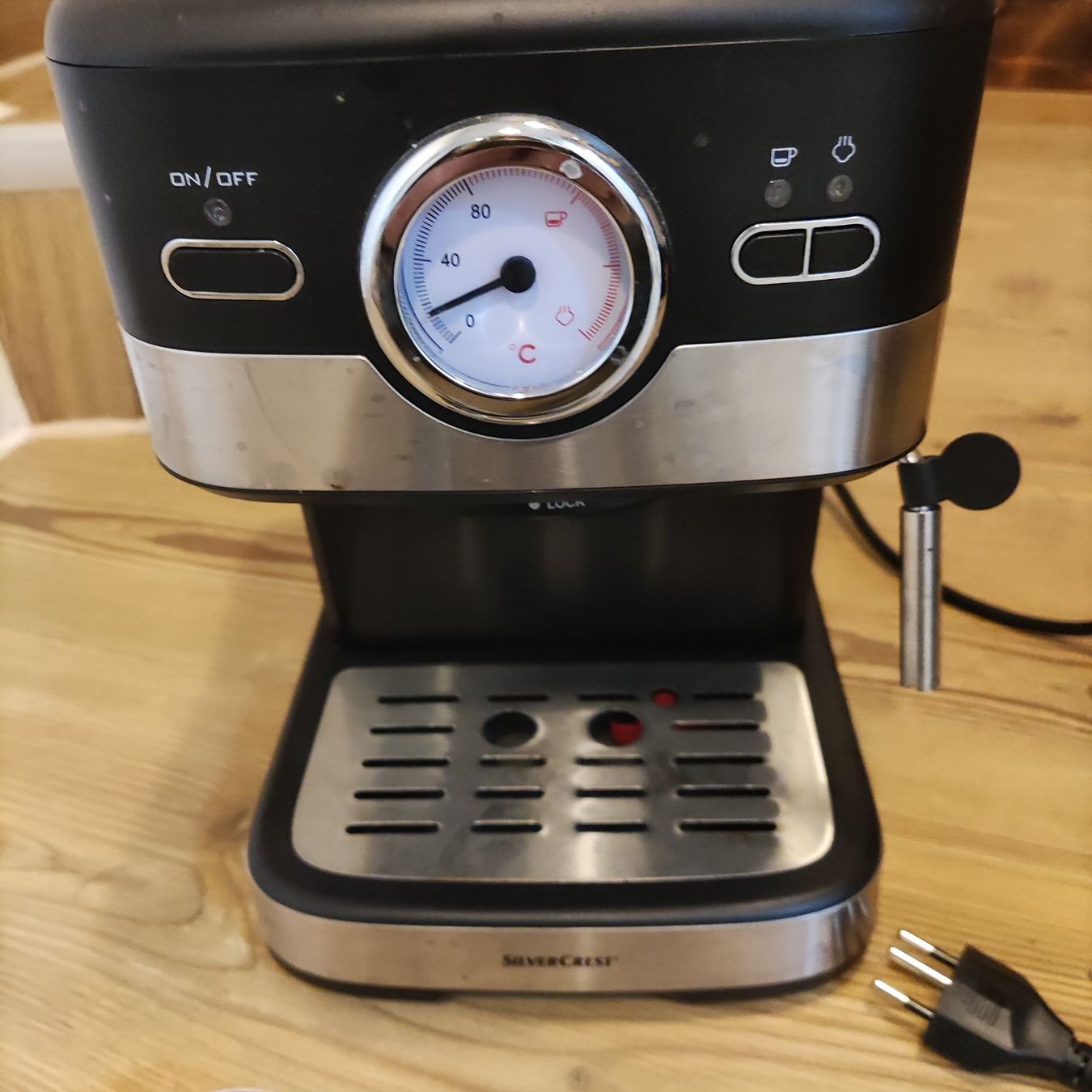 Kaffeemaschinen & Espressomaschinen: Espressomaschine Silvercrest – Gebraucht aus Solothurn von Csw1