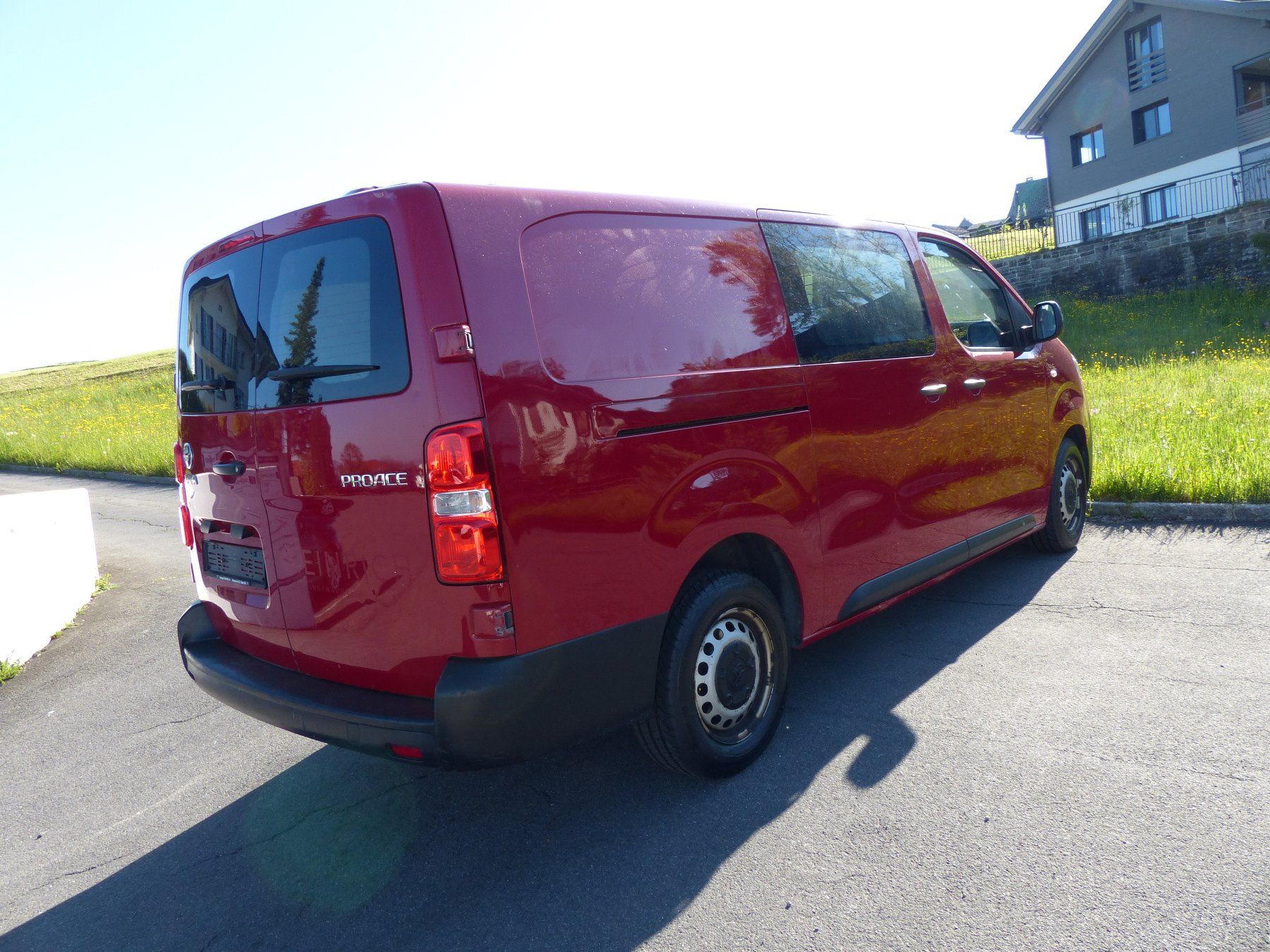 Toyota Nutzfahrzeuge: Toyota Pro Ace 1.6  Diesel motorproblem – Gebraucht aus Edlibach von dittli-automarkt 3