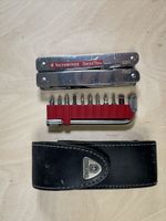 Victorinox SwissTool Multitool mit Bitset Lederetui