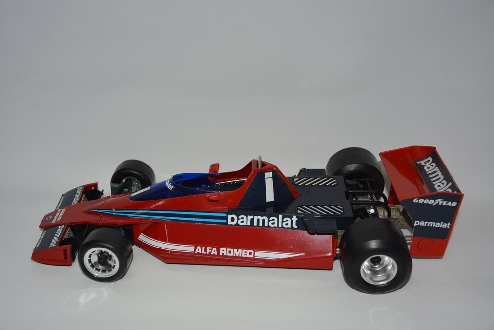 Burago 1/14 - F1 Brabham Parmalat Alfa Romeo BT46 #1 - Miniature Voiture Formule 1 (occasion)