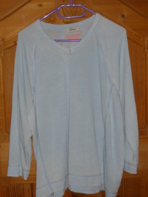 Maglioni & Felpe: PULLOVER GR. XL. BRUSTBR. 150 CM. CA. 50%BAUMWOLLE 50%POLY.. – Usato da St.Gallen venduto da Anso