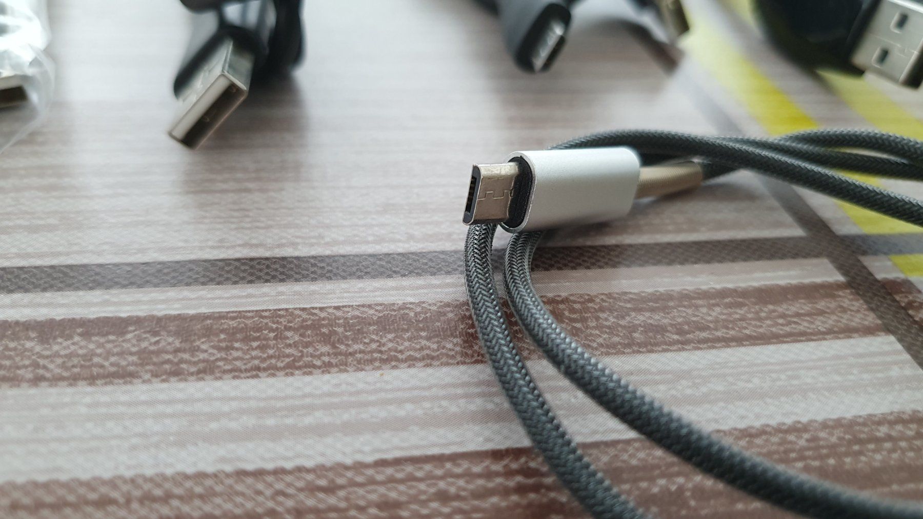 Cavi: Kabel Set - USB / Micro USB & 1 Adapter - Diverse Längen – Usato da Staufen venduto da Fleby84 2