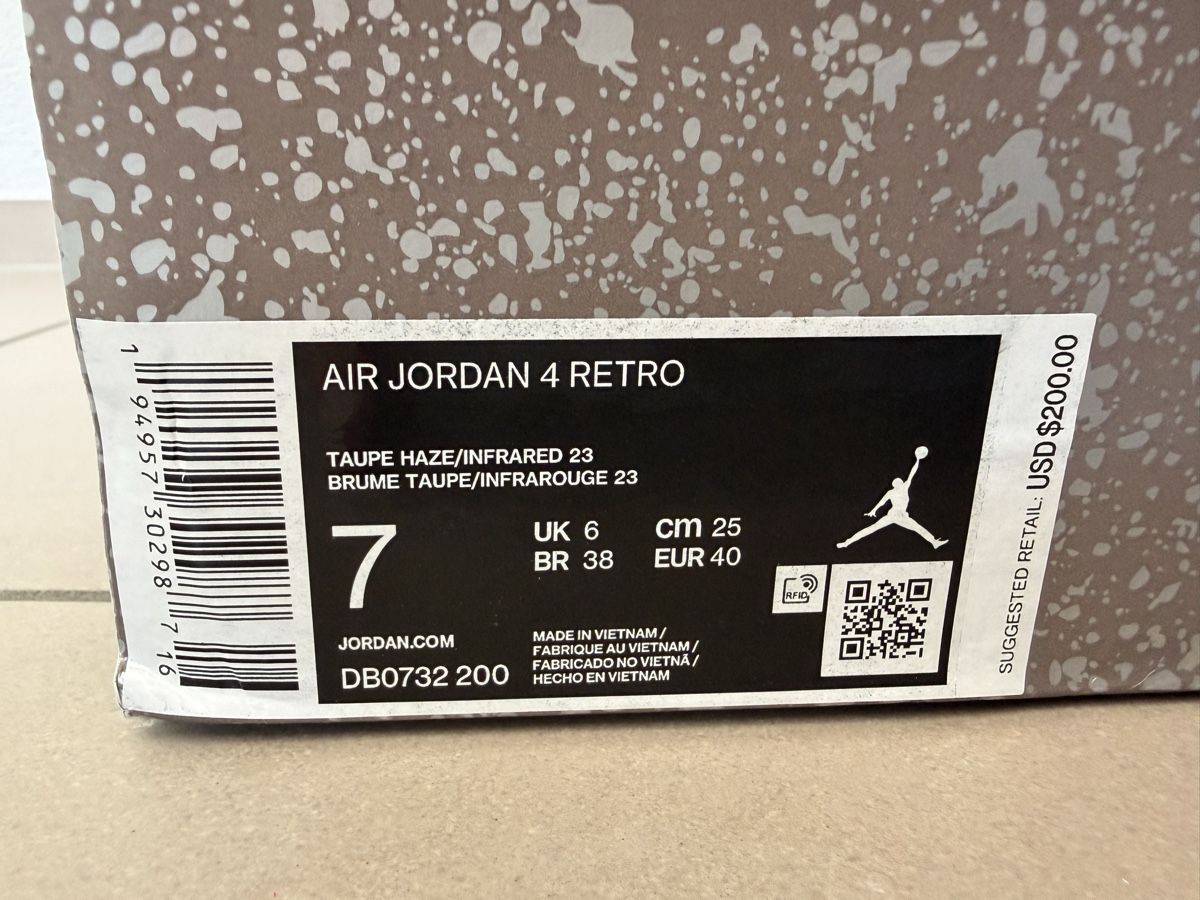 Jordan Herrenschuhe: Air Jordan 4 Retro – Gebraucht aus Henau von Sevi05 3