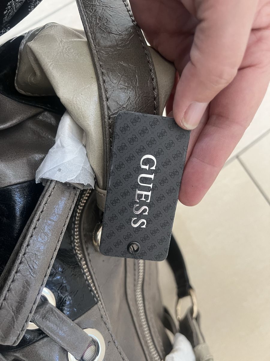 Borse da donna: Guess Tasche – Nuovo e nell'imballaggio originale da witterswil venduto da Bargo 2