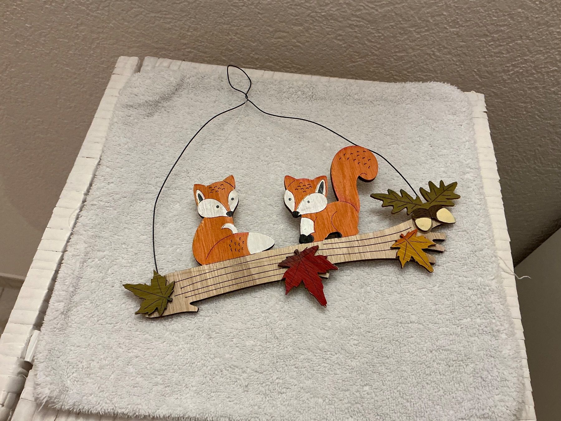 Tutte le decorazioni: Herbstdeko Fuchs & Eichhörnchen Holzdeko – Usato da Würenlos venduto da sweety5436 1