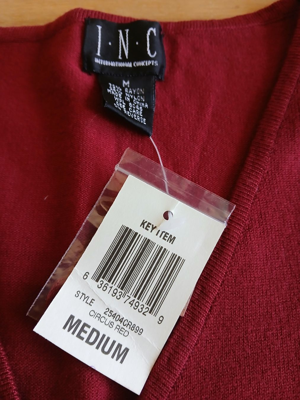 Tops: INC Tank Top Red Size M with tags – Neu und originalverpackt aus Dübendorf von LoRi-2026 1