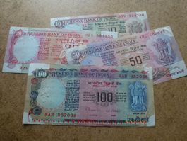 Sammlung von 4 Stück alten Banknoten aus Indien