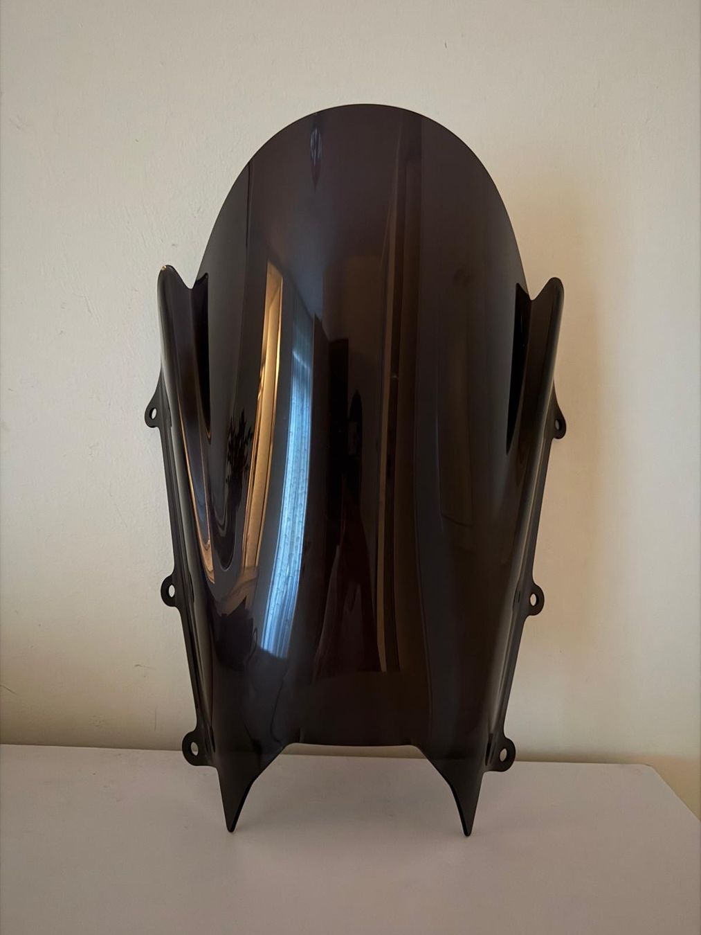 Suzuki Tutti i ricambio per moto: Motorrad Windschild Rauchglas getönt neuwertig – Usato da Zürich venduto da hip_5cjc