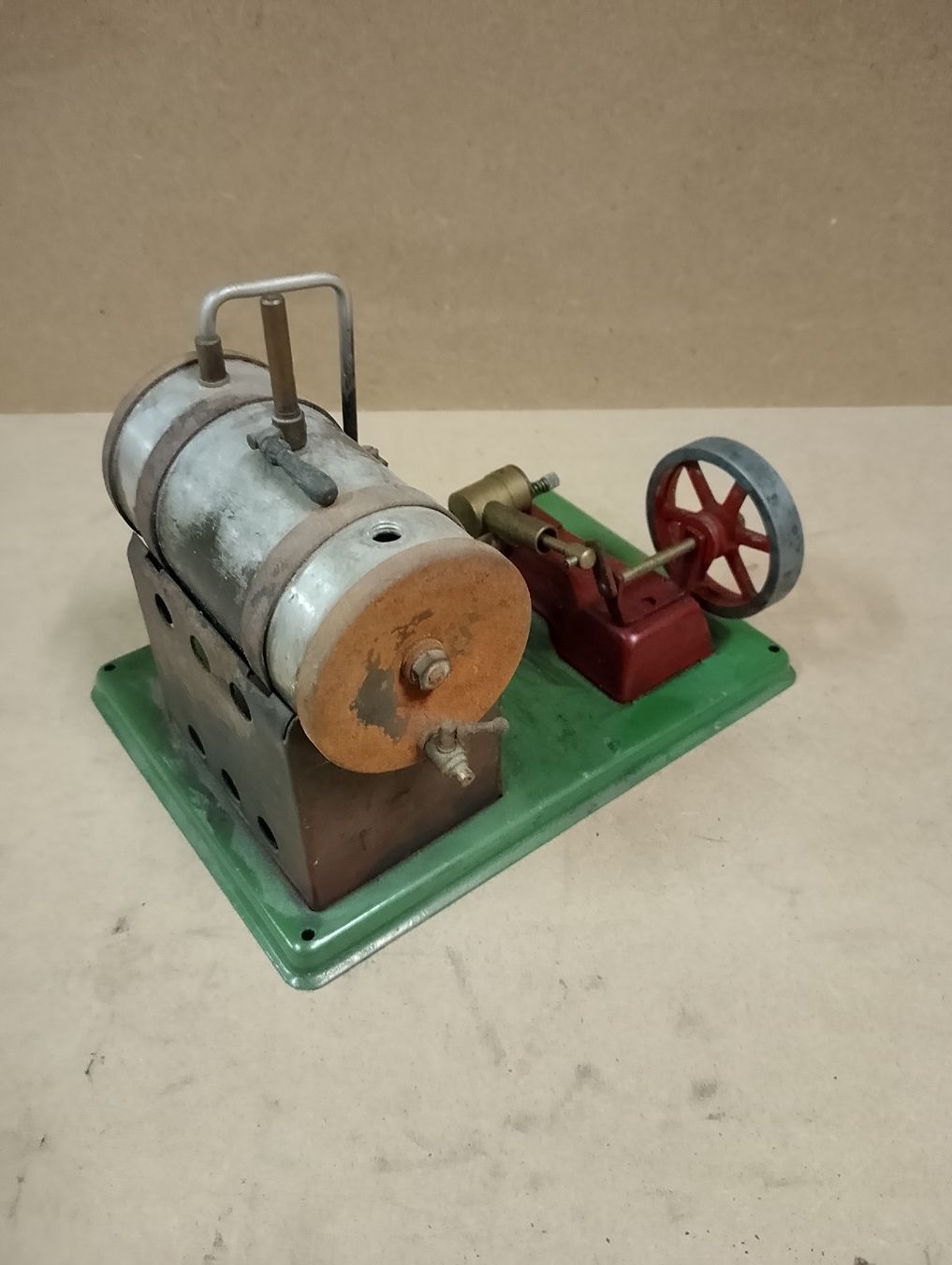 Kit di modellismo & Modellini statici: Dampfmaschine von???? CH Hersteller?? – Usato da Safenwil venduto da dodgewc12 2