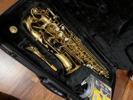 Jupiter JAS 567 Alto Saxophone - Bocchino C stella