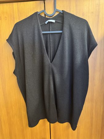 Over size black shirt Zara 