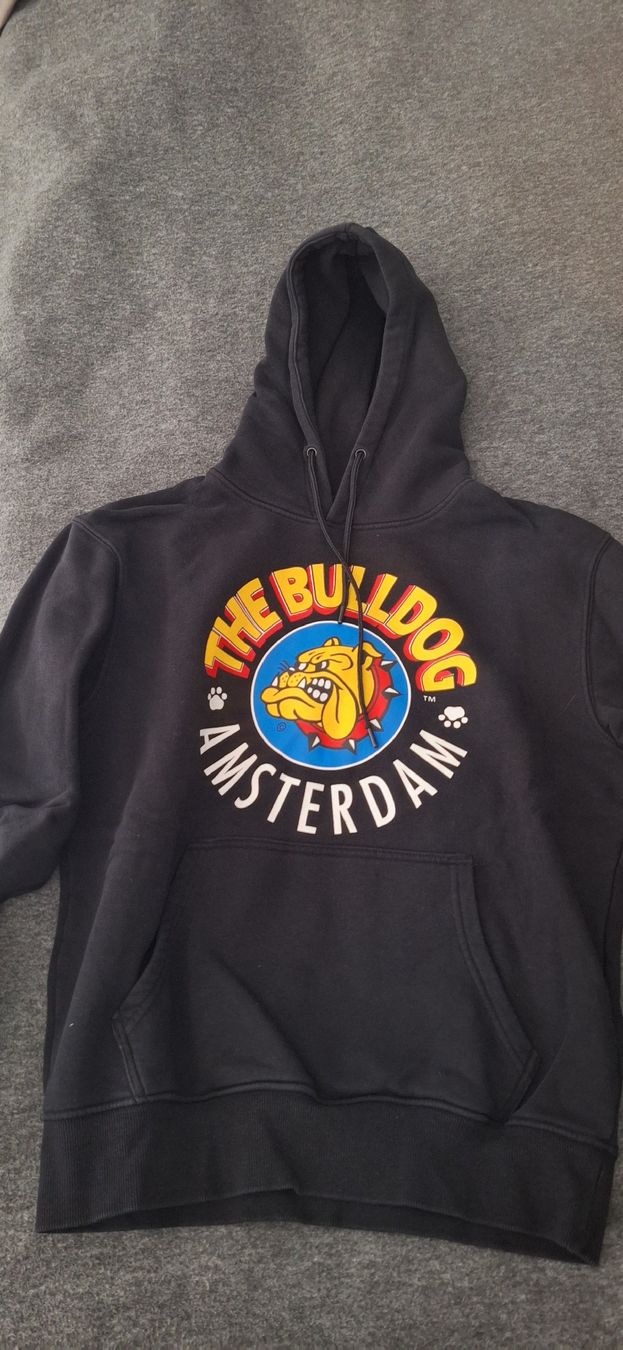 Maglioni & Felpe: Hoody Kapuzenpullover – Usato da Mumpf venduto da SwissDi