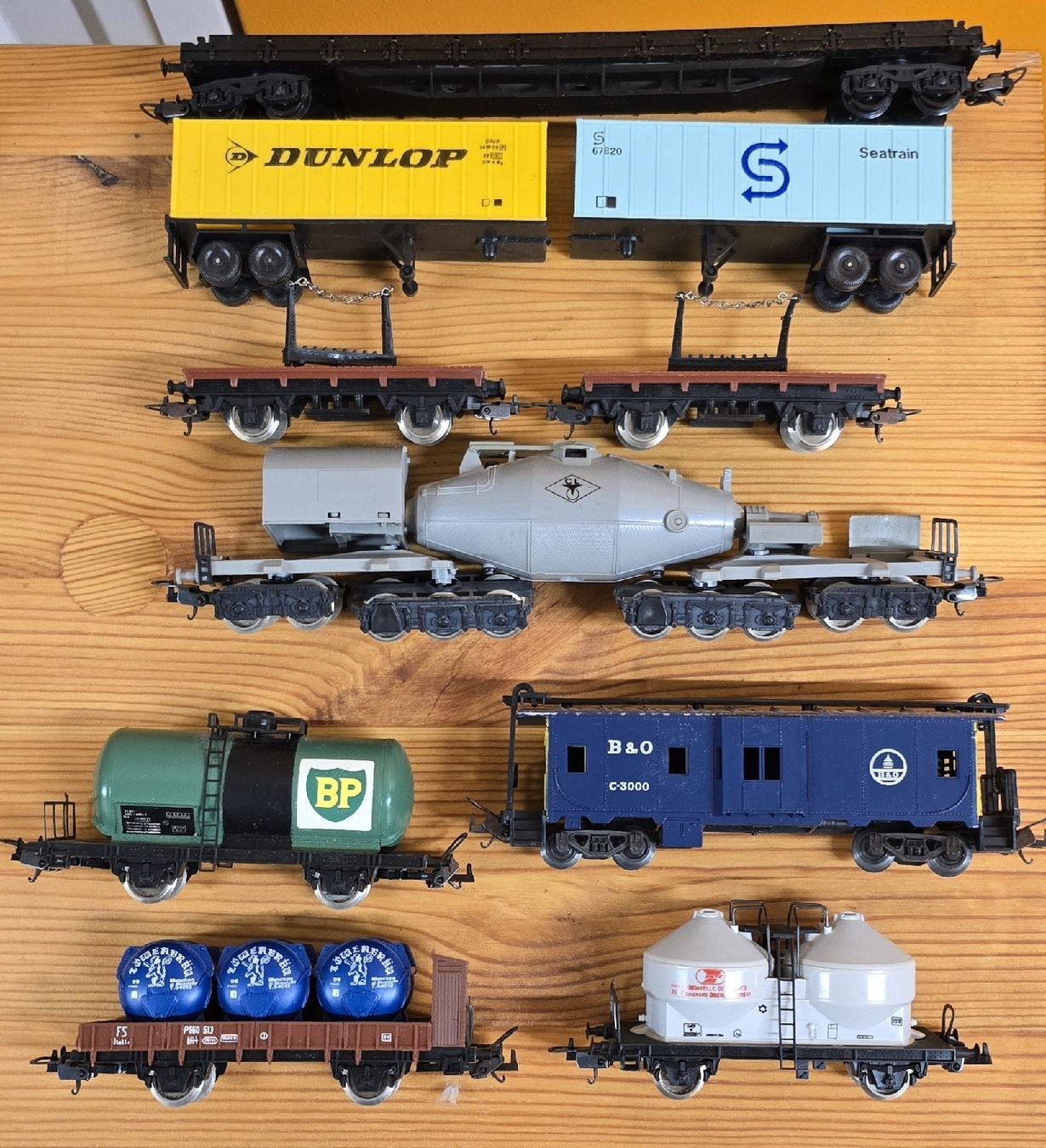 Modellini di ferrovie: Lot de wagons de train miniature - HO – Usato da Genève venduto da Alexd8