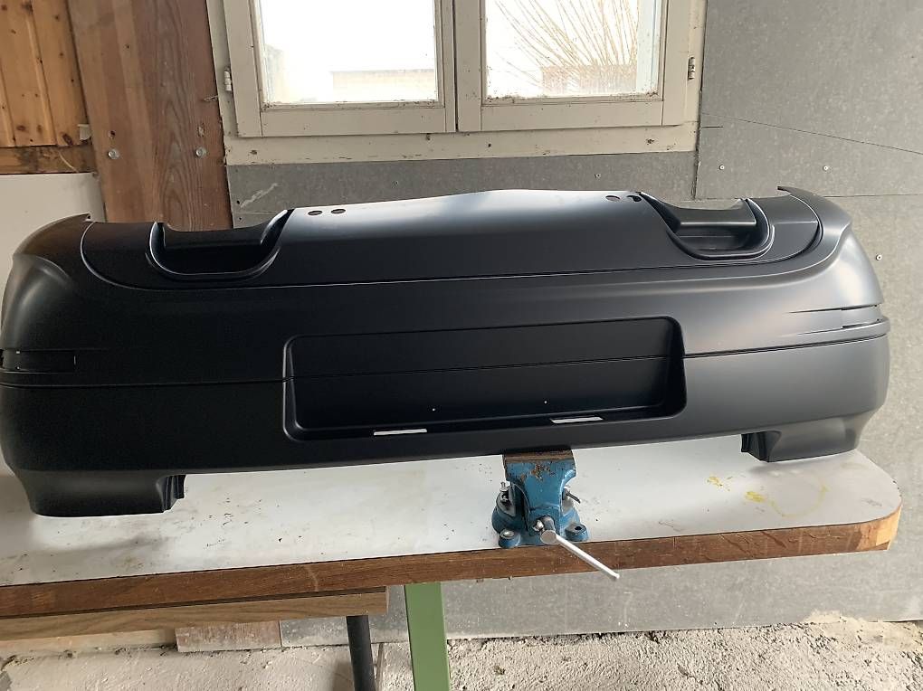 Tutti pezzi di ricambio auto: VW GOLF 4 R32 LOOK HECKSTOSSSTANGE – Usato da Aarau Rohr venduto da manon_b74 4