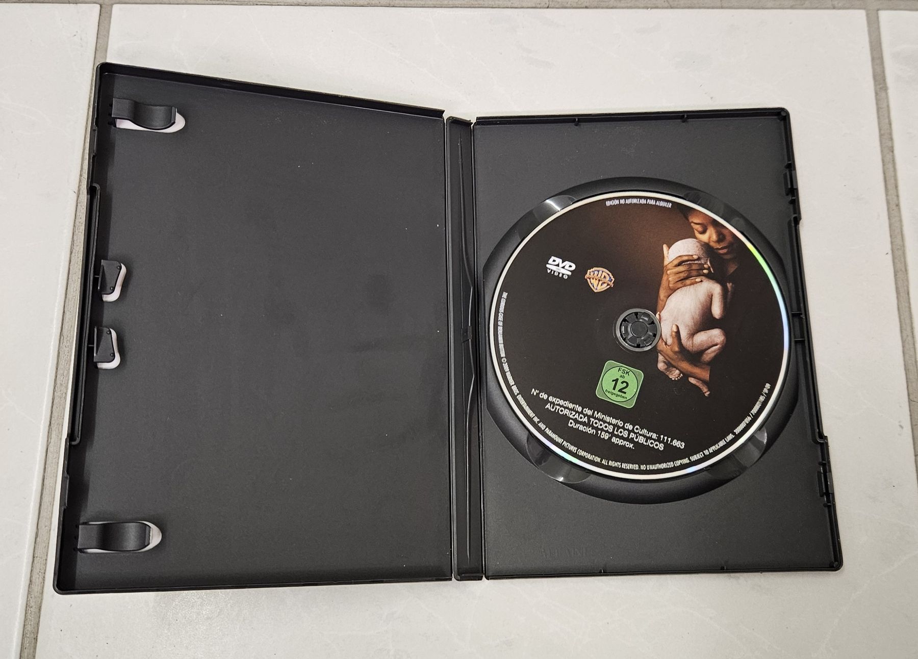 Tutti i DVDs: Der seltsame Fall des Benjamin Button - DVD - Brad Pitt – Usato da Regensdorf venduto da 8Collect 1
