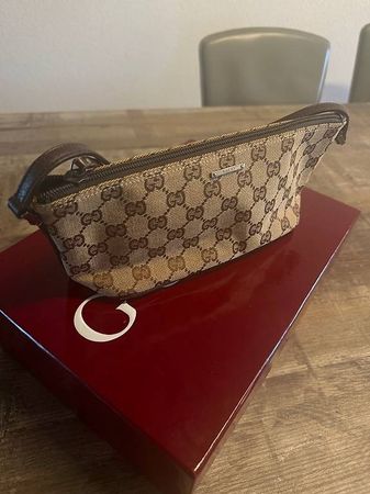 Gucci Tasche nur einmal getragen, wie neu: original