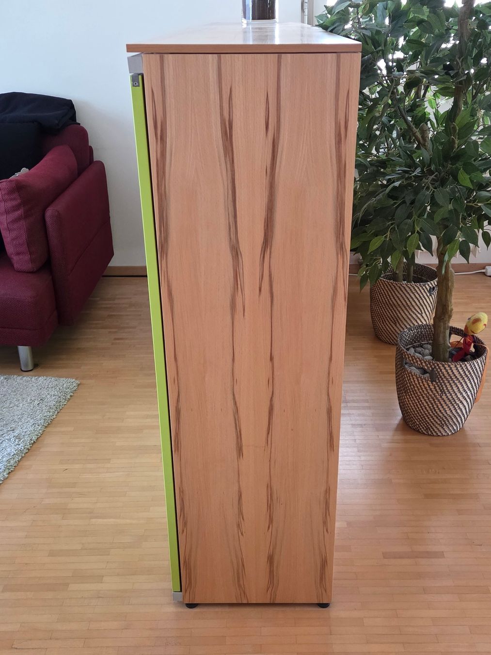 Mobili TV: Fernsehmöbel CH Vollholz – Usato da Adliswil venduto da Mikepike 2