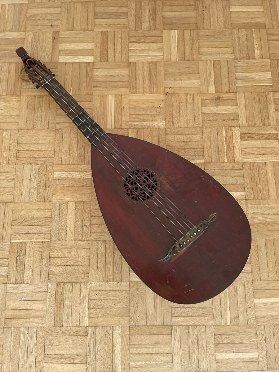 Instruments de musique: Laute – Défectueux à Winterthur par Gotzi2