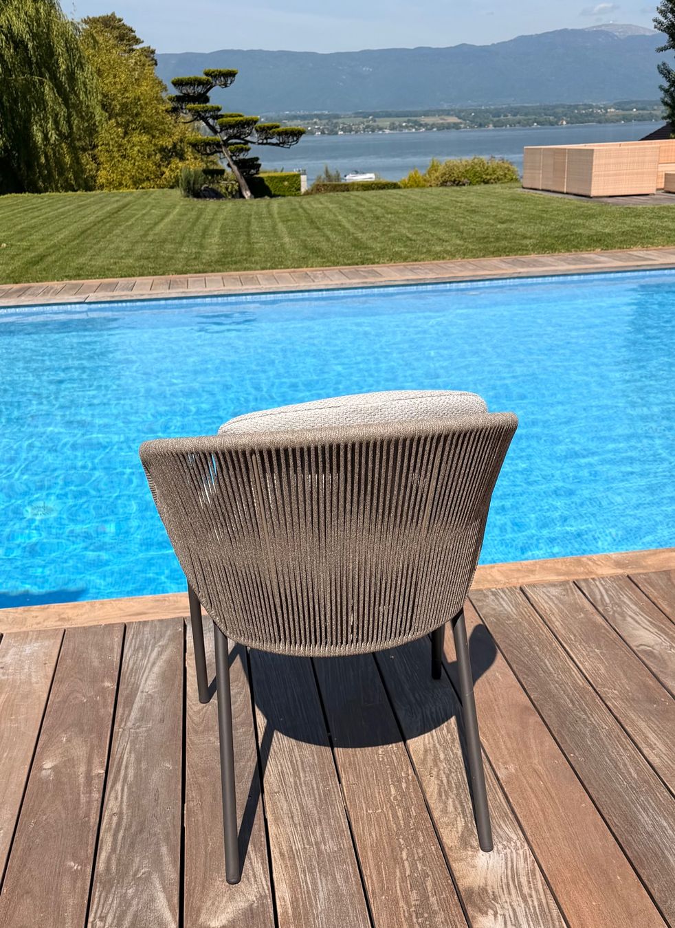 Set di tavolo e panche: Table d'extérieur et chaises – Nuovo (secondo la descrizione) da Verbier venduto da vin_v97f 2