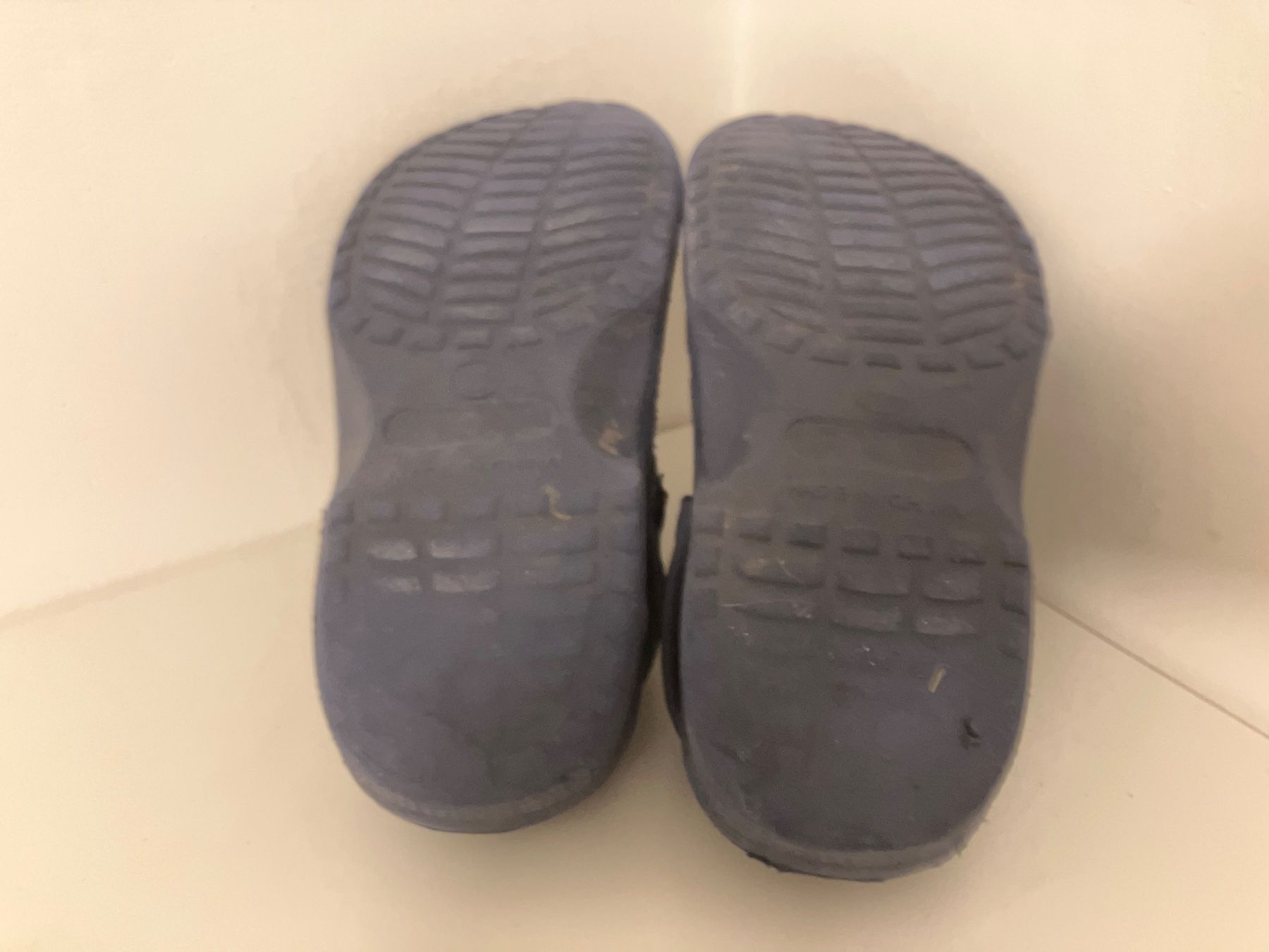 Crocs Scarpe da uomo: Crocs, Grösse EUR 34 – Usato da Wettingen venduto da Chnoelleli 4
