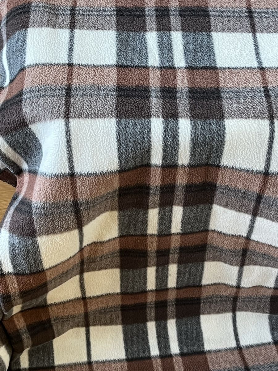 Coperte: Plaid/couverture – Usato da St. Prex venduto da Nikolletta 1