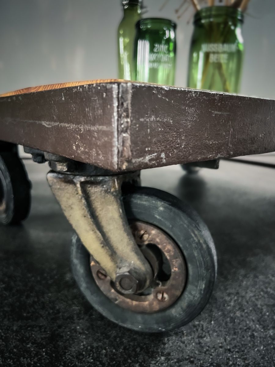 Tische: Transportwagen Antik • Tisch – Gebraucht aus Lüsslingen von Nirtak626 2