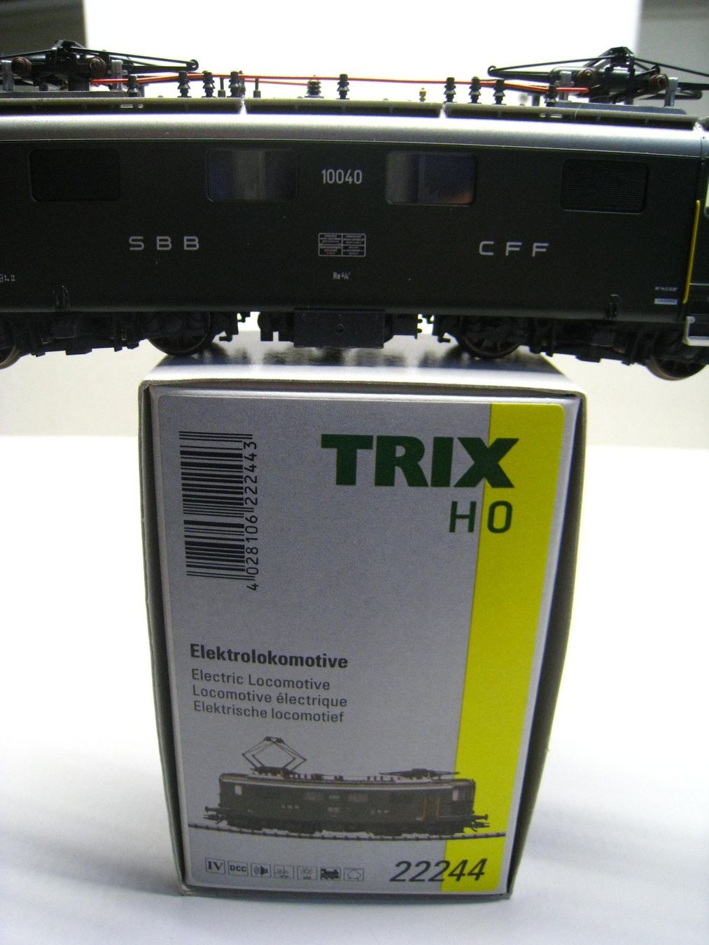 Trix Modellini di ferrovie: Trix Re 4/4 I 10040 grün, mit DDC Decoder, 22244 – Usato da Buchs ZH venduto da swiss-train