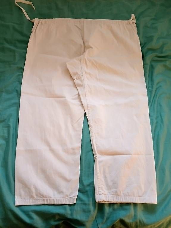 Hosen: Pantalon aïkidogi aïkido blanc coton – Gebraucht aus La Tour-de-Peilz von pat_9bs7