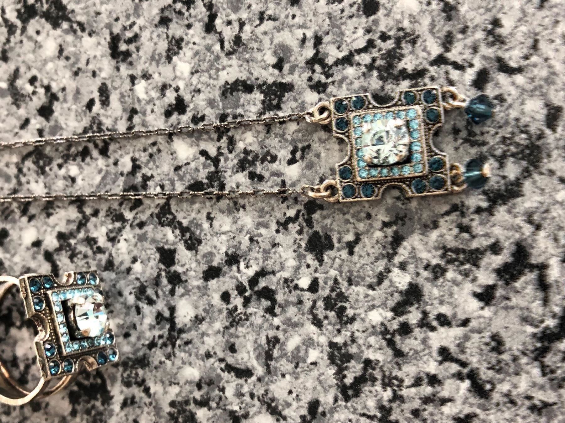 Anelli: VERSPIELTES SILBER DUO MIT BLAUEN STEINE – Usato da Meggen venduto da Meggeni