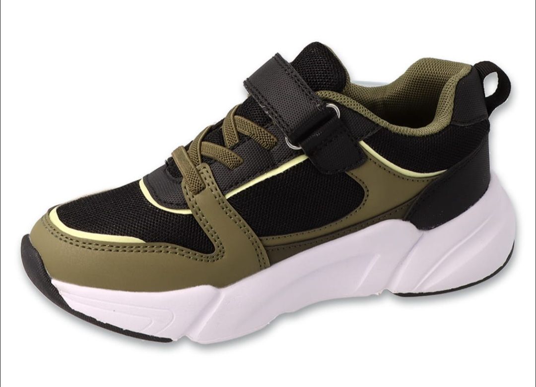 Schuhe für Jungen: Sportschuhe Gr. 27 - Neu – Neu und originalverpackt aus Flumenthal von KET25_ch 1