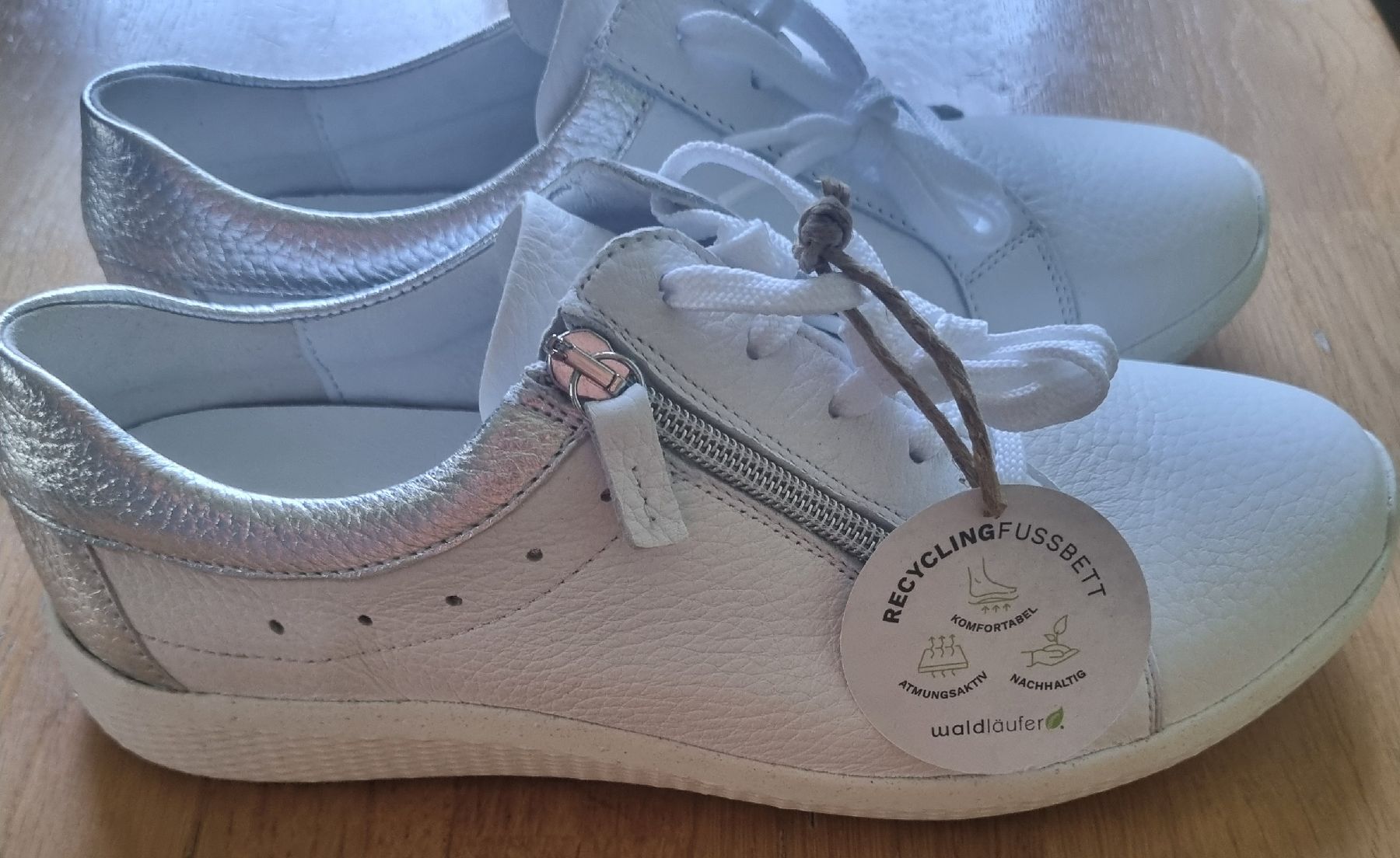 Damenschuhe: Waldläufer Sneaker Grösse 40 – Neu und originalverpackt aus unterägeri von ursiou 1