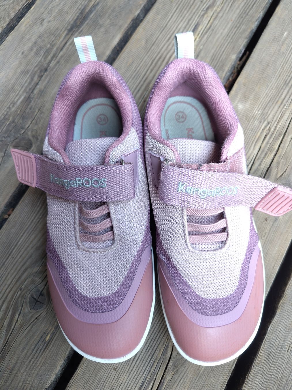 Scarpe per ragazze: KangaRoos Schuhe Grösse 34 rosa gebraucht – Usato da Wabern venduto da c.trachsel 1