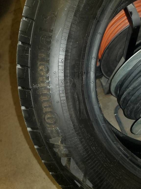 Pneumatici & Ruote complete: Pneus Continental VanContact  – Usato da La Sagne NE venduto da Crebou 2