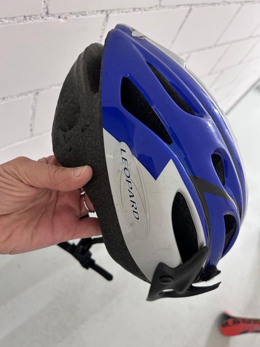 Caschi: Velohelm – Usato da Zürich venduto da R1908