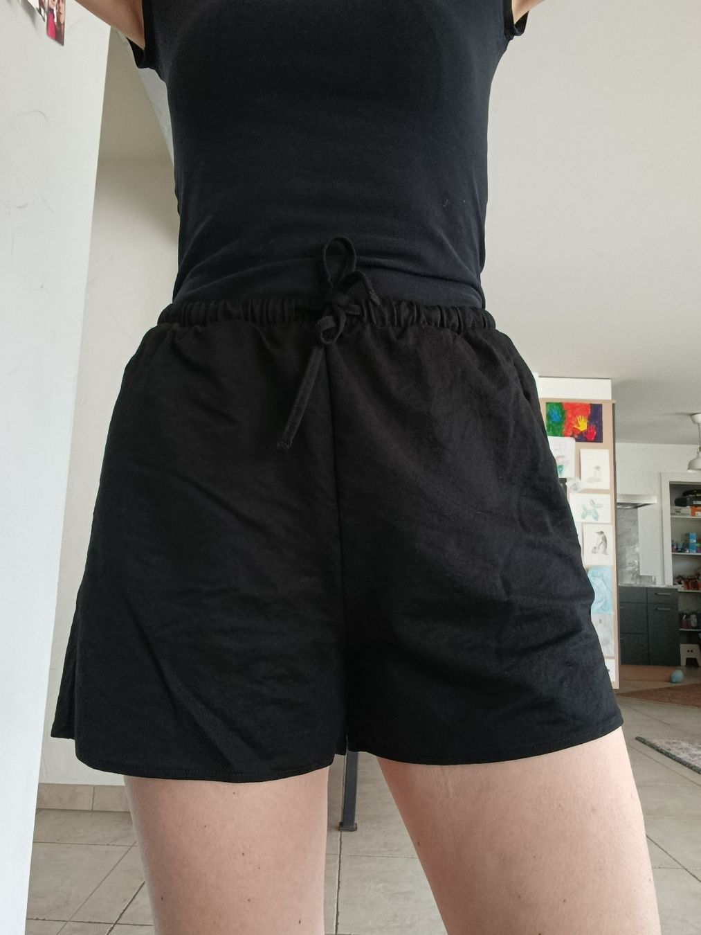 Primark Pantaloni: SHORT NOIR PRIMARK VISCOSE XS – Nuovo (secondo la descrizione) da Sierre venduto da shirley04