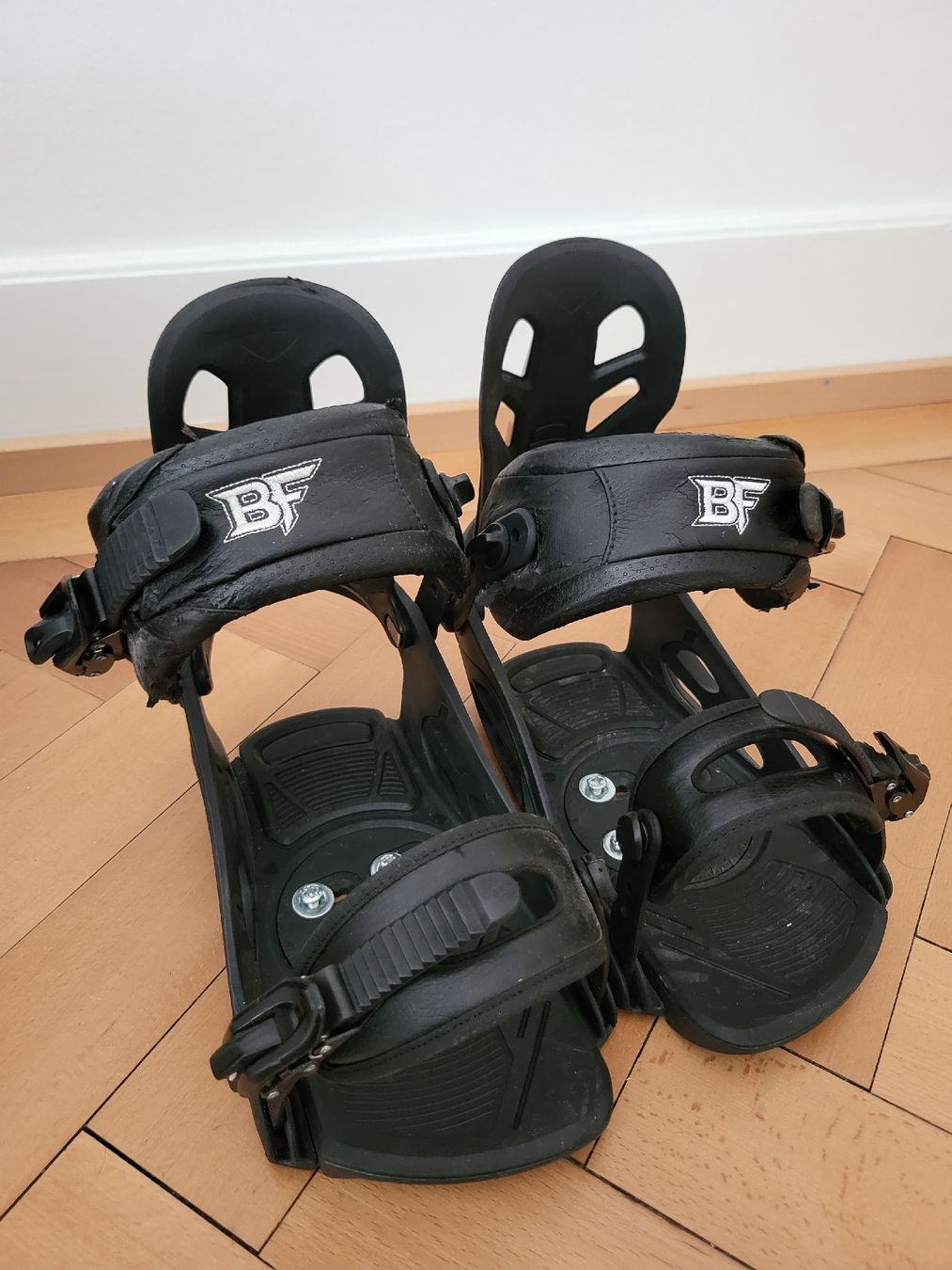 Board: Snowboard Boots & Bindings BF "The Jam" - EU 47 Black – Nuovo (secondo la descrizione) da Zürich venduto da Catalin27LCD 5