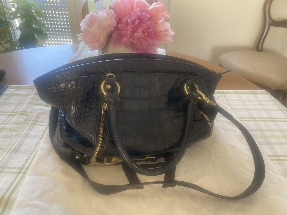 Aigner Borse da donna: Aigner Schwarze Handtsche – Usato da Rapperswil SG venduto da stadtpflanze