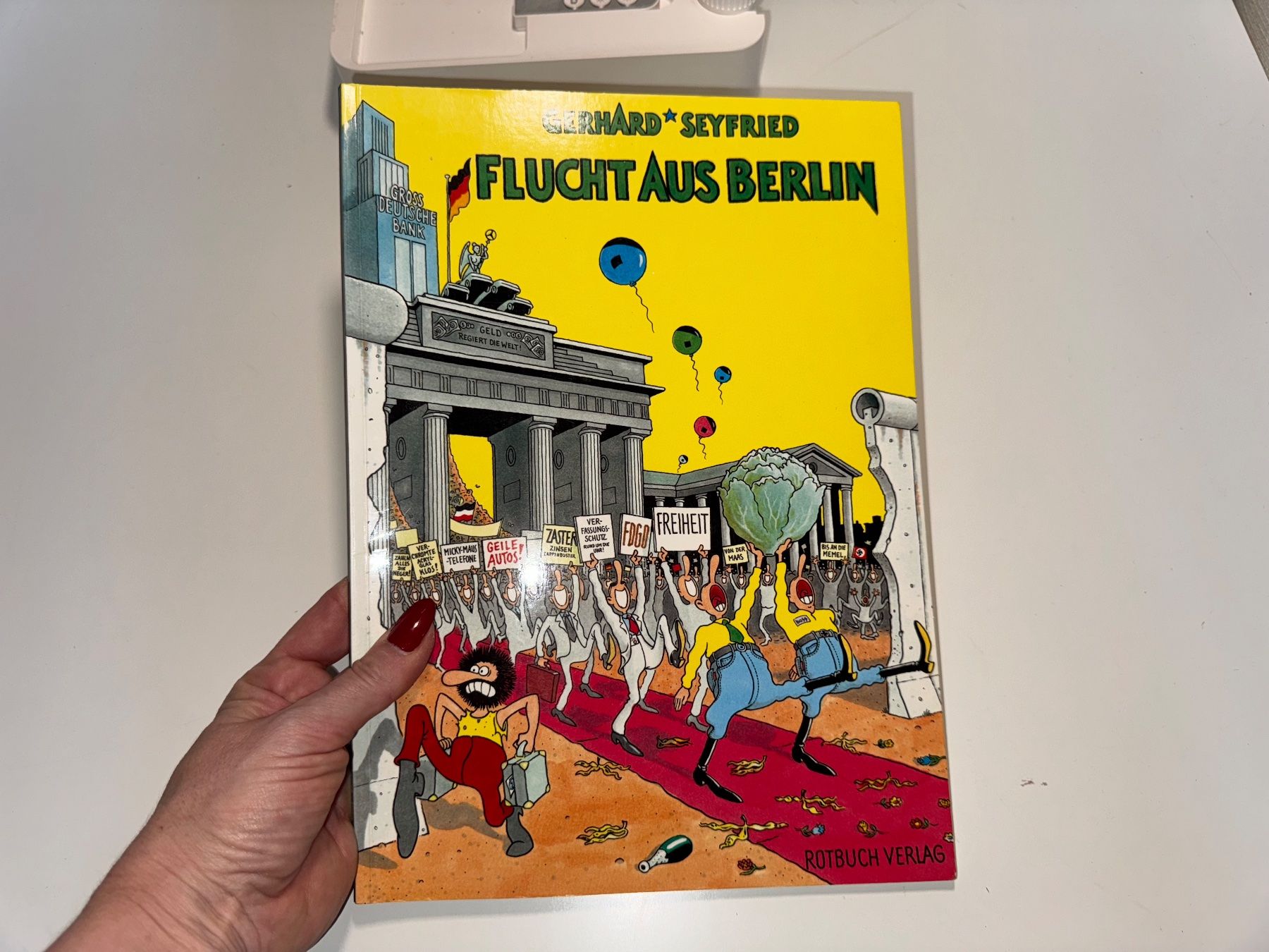 Fumetti: COMIC: Flucht aus Berlin – Usato da Grosswangen venduto da Kleine.Knoepfe