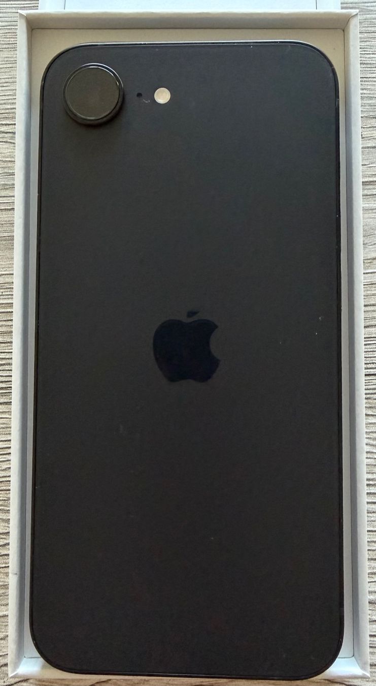 Apple Telefoni cellulari / Smartphones: iPhone 16e – Usato da Rupperswil venduto da mini_neostream 1